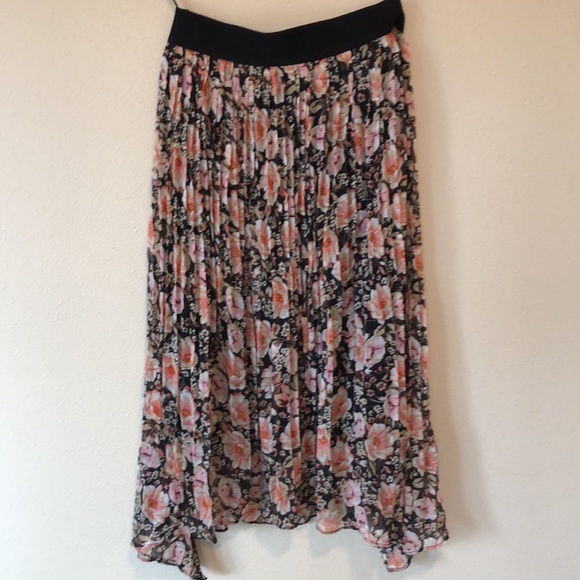Elan Floral Skirt Size Large - Picture 5 of 7